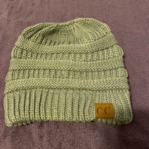 Beanie hat